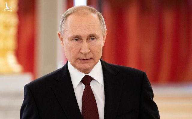 Dịch Covid-19 diễn biến phức tạp, ông Putin cho người dân nghỉ nguyên lương 1 tuần