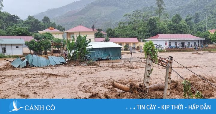 Thủ tướng yêu cầu các bộ ngành, địa phương tập trung ứng phó nguy cơ mưa lũ, sạt lở đất