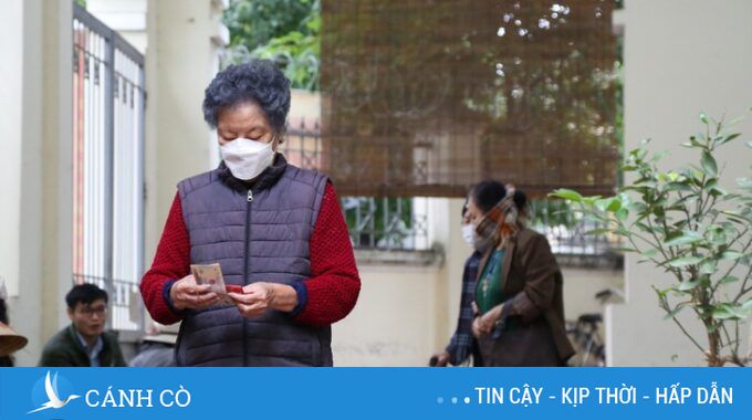 Từ 1-7, cấp xã trực tiếp chi trả trợ cấp xã hội hằng tháng