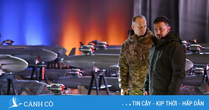 Tổng thống Ukraine: Mỹ không chuyển 20.000 tên lửa chống UAV cho Ukraine