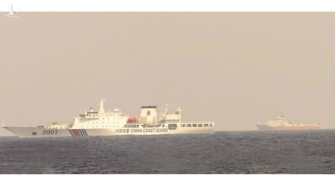 Tàu hải cảnh 3901 và tàu Hải Dương Địa chất 8 của Trung Quốc hoạt động trái phép tại khu vực bãi Phúc Tần - Tư Chính 