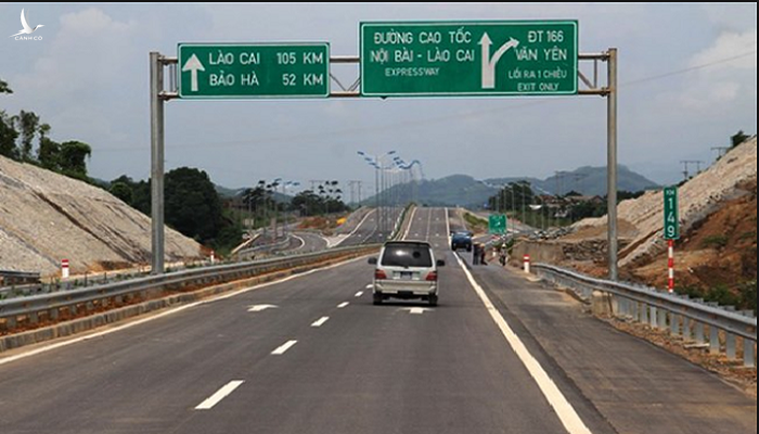 Dự án cao tốc Hà Nội - Lào Cai do VEC làm chủ đầu tư.
