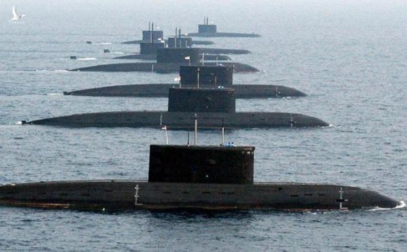 Myanmar gây "sốc" ở Đông Nam Á: Lặng lẽ mua tàu ngầm Kilo - Bất ngờ danh tính người bán!