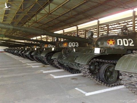 Nga san xuat phao, dan moi cho T-62, tot cho Viet Nam