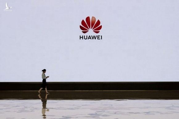 Hàng trăm nhân viên Huawei có liên hệ tình báo Trung Quốc - 1