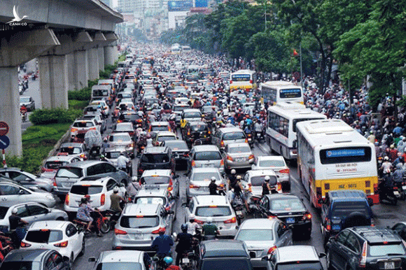 ‘Thu phí ô tô vào nội đô không khiến giảm, thậm chí còn làm tăng ùn tắc giao thông’