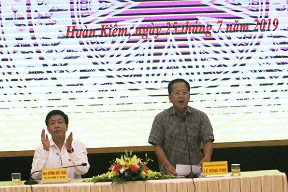 Chủ tịch HN Nguyễn Đức Chung vắng mặt tại buổi tiếp xúc cử tri do vướng lịch họp đột xuất - Ảnh 1.