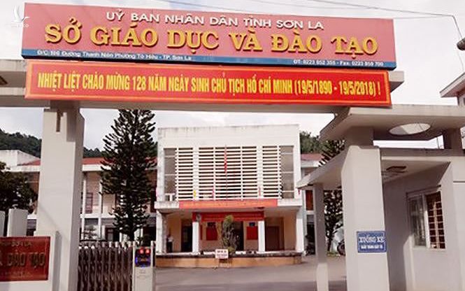 Nguyên Trưởng Phòng khảo thí và quản lý chất lượng, Sở Giáo dục và Đào tạo tỉnh Sơn La khai đã nhận 1 tỷ đồng từ lãnh đạo một phòng của Công an tỉnh. 