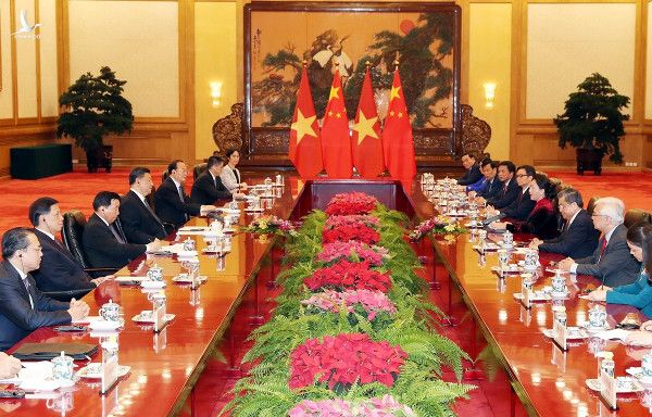 Chủ tịch Quốc hội Nguyễn Thị Kim Ngân hội kiến Tổng Bí thư, Chủ tịch nước CHND Trung Hoa Tập Cận Bình. 