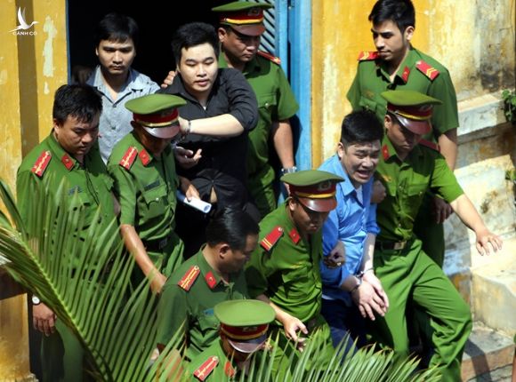 Tài "mụn" bị y án tử hình về hành vi đâm chết 2 'hiệp sĩ đường phố' ở Sài Gòn /// ẢNH: NGỌC DƯƠNG