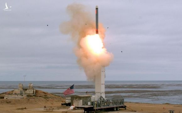 Tên lửa Mỹ khai hỏa: "Phát súng mở đầu" kích nổ cuộc chạy đua vũ trang hạt nhân với Nga?