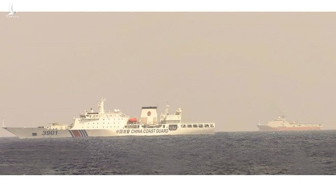 Tàu hải cảnh 3901 và tàu Hải Dương Địa chất 8 của Trung Quốc hoạt động trái phép tại khu vực bãi Phúc Tần - Tư Chính 