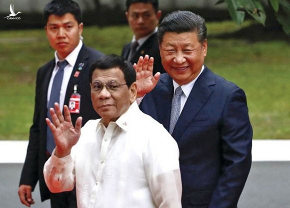 Trò chơi ngôn ngữ của ông Duterte - Ảnh 1.