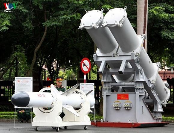 Tinh hoa vũ khí Việt: Tuyệt vời tên lửa bờ Made in Vietnam gắn sát thủ chống hạm Kh-35 - Ảnh 3.