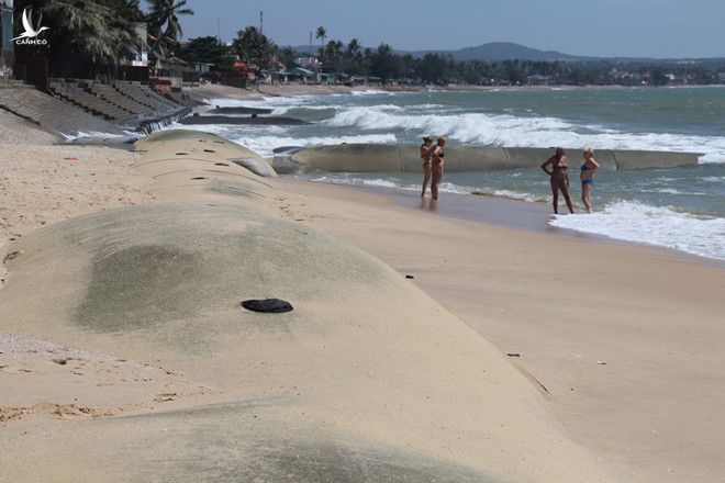 Bãi biển Hàm Tiến (TP.Phan Thiết), nơi có 4 du khách tử vong do đuối nước hôm 22.8 