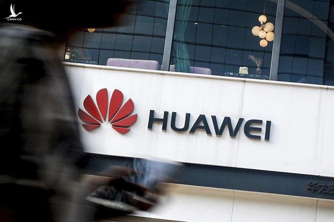 Với giấy phép từ Mỹ, Huawei sẽ có thêm 3 tháng để chuẩn bị kế hoạch dài hạn khi tiếp tục bị Mỹ cấm vận. Ảnh: AP. 