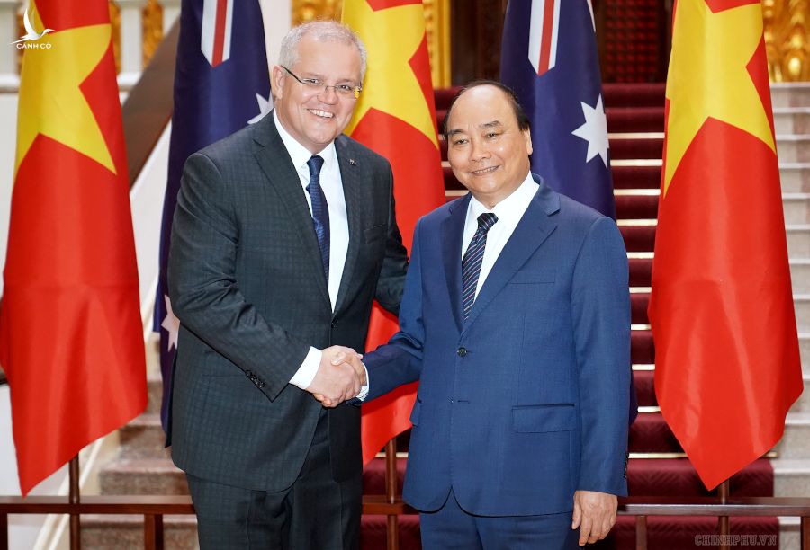 Thủ tướng Nguyễn Xuân Phúc và Thủ tướng Australia Scott Morrison. Ảnh: VGP/Quang Hiếu 