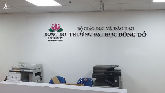 Văn phòng Trường đại học Đông Đô /// Ảnh Long Nguyễn