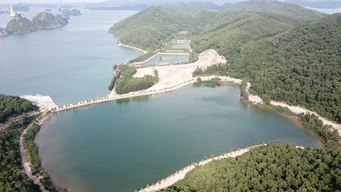 3 hồ chứa nước trên đảo Thẻ Vàng.