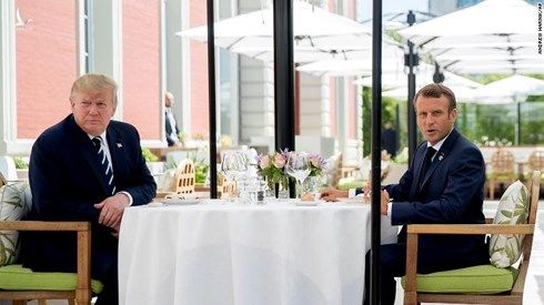 Tổng thống Trump đã dùng bữa trưa với Tổng thống Macron. 