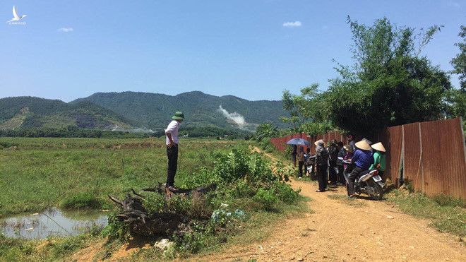 Người dân huyện Quốc Oai bức xúc trước việc người nhà lãnh đạo được ưu ái cấp đất trái quy định 