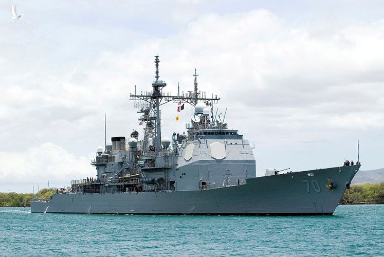 Đây không phải là lần đầu tiên Hải quân Mỹ bị chính quyền Trung Quốc từ chối tiếp đón một cách phũ phàng như vậy. Trong quá khứ, cụ thể là vào tháng 9/2018, tàu đổ bộ USS Wasp của Hải quân Mỹ cũng đã bị từ chối chuyến thăm tới Trung Quốc. Nguồn ảnh: USnavy.