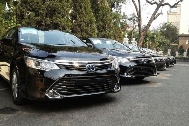 Giá thuê VinFast Lux tương đương giá thuê Toyota Camry đời cũ trên thị trường. 