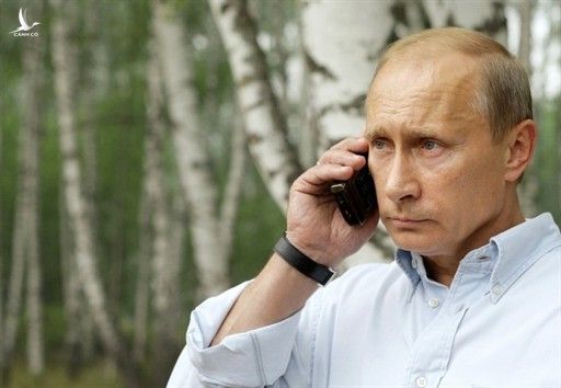 Tổng thống Putin và chính quyền Nga có quy trình bảo mật cực kỳ nghiêm ngặt khiến tình báo nước ngoài bó tay trong việc nghe lén và xâm nhập mạng