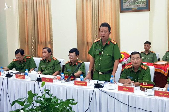 Đại tá Nguyễn Hoàng Thắng, Trưởng Công an quận Bình Thạnh phát biểu. Ảnh: Lê Trai.