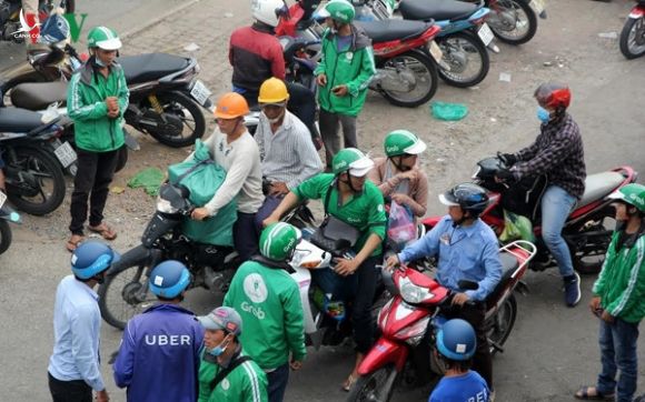chạy "xe ôm", xích lô ở hà nội phải được cấp phép, có thẻ hành nghề hình 1 chay "xe om", xich lo o ha noi phai duoc cap phep, co the hanh nghe hinh 1