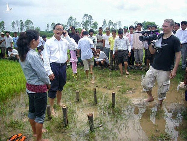 Hành động của ông Sam Rainsy nhổ cọc dấu vị trí mốc 185 trên biên giới Việt Nam-Campuchia là ngang ngược, phá hoại tài sản chung