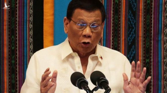 Ông Duterte cho phép dân bắn quan chức tham nhũng, hứa không bắt tội - Ảnh 1.