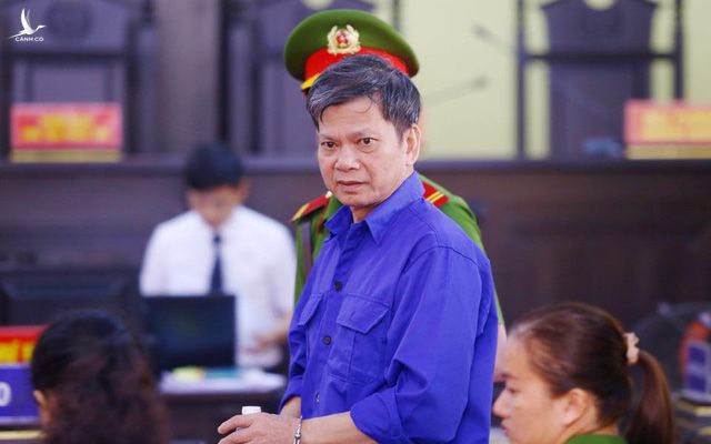 Phiên tòa xử vụ gian lận thi cử ở Sơn La phải tạm hoãn vì nhiều người được triệu tập vắng mặt