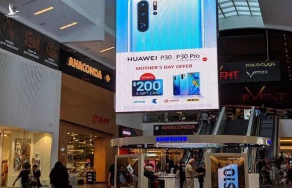 Samsung tra dua Huawei mot cach tham thuy hinh anh 1 