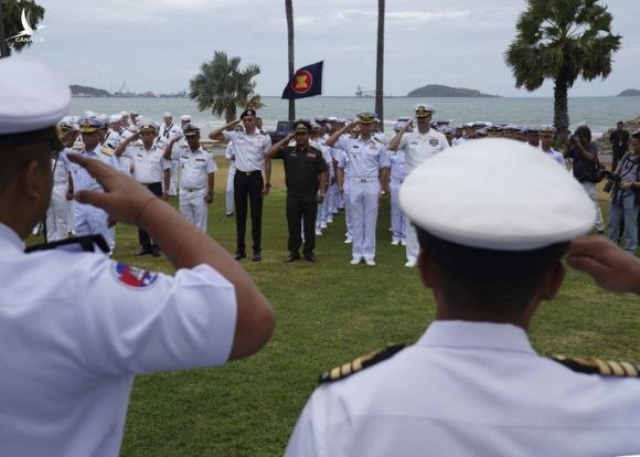Những hình ảnh ban đầu về diễn tập hải quân Mỹ-ASEAN - Ảnh 3.