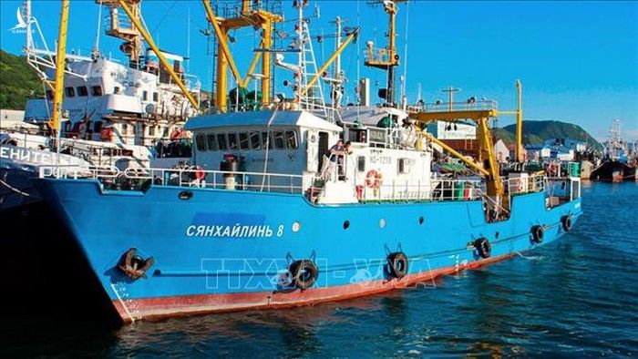 Hồi tháng 7 vừa qua, Triều Tiên đã thả một tàu đánh cá của Nga sau khi tàu này bị Bình Nhưỡng bắt giữ. Ảnh The Moscow Times/TTXVN 