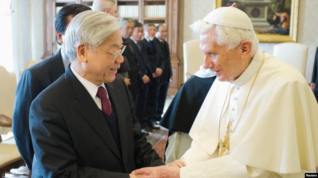 Tổng Bí thư đảng CS Việt Nam gặp Đức Giáo Hoàng Benedicto XVI 