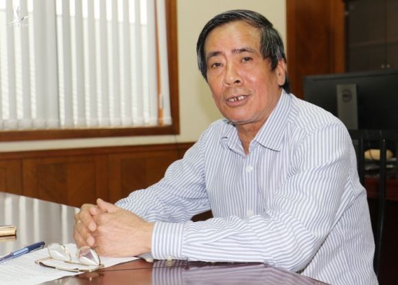 Trưởng Ban kỷ luật VFF Vũ Như Thành khẳng định các bên liên quan sẽ phải chịu án phạt nặng nhất cho vụ pháo sáng trên sân Hàng Đẫy. Ảnh: Lâm Thoả