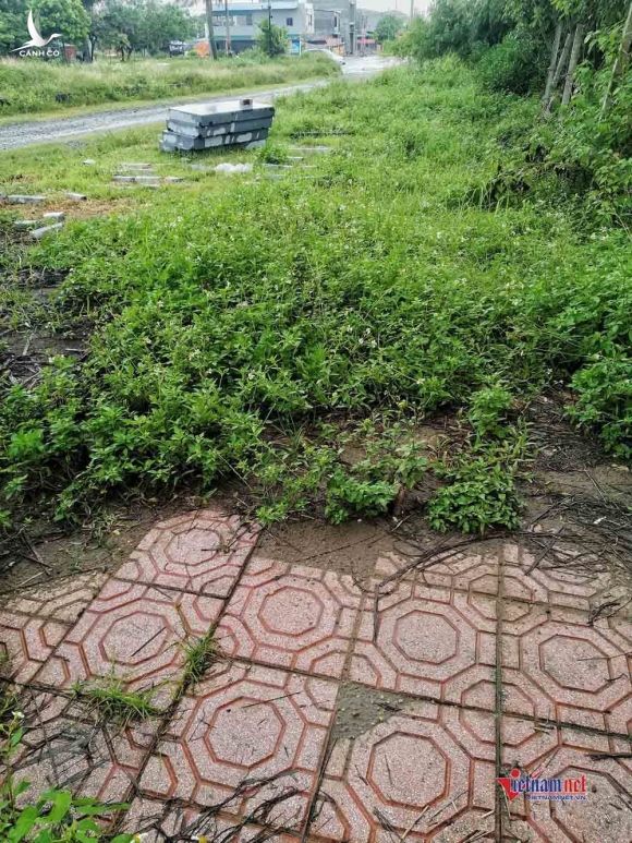Giải ngân 10 tỷ, đường 2km 13 năm vẫn ngổn ngang ở Vĩnh Phúc