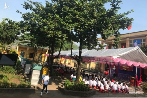 181 học sinh Hà Nam bỏ khai giảng, huyện báo cáo tỉnh giải quyết