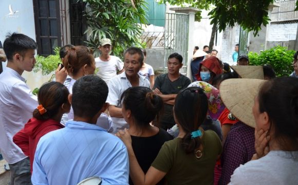 Dân làng Bồng Lai ám ảnh trước cái vẫy tay "chào bà con lần cuối" của kẻ gây thảm sát cả nhà em ruột