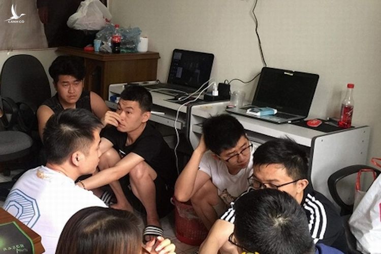 Các đối tượng người Trung Quốc (gồm 7 nam, 1 nữ) thuê trọ tại số nhà 147, đường Bắc Sơn, phường Hoàng Văn Thụ, thành phố Lạng Sơn để hoạt động lừa đảo qua mạng. 