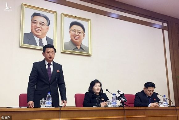 Vụ thử vũ khí diễn ra chỉ vài giờ sau khi Thứ trưởng Ngoại giao Triều Tiên Choe Son Hui tối qua tuyên bố Bình Nhưỡng đã sẵn sàng nối lại các cuộc đàm phán hạt nhân với Mỹ vào cuối tháng này.