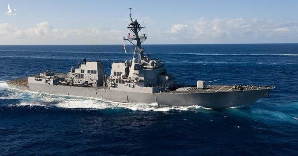 Tàu khu trục USS Wayne E. Meyer vừa tham gia chiến dịch tự do hàng hải mới nhất ở biển Đông Ảnh: Hải quân Mỹ