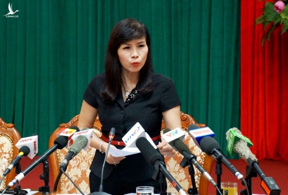 Bà Lê Mai Trang – Phó Chủ tịch UBND quận Thanh Xuân, Hà Nội chính là người yêu cầu không công bố có độc hại khu vực cháy Công ty Rạng Đông 
