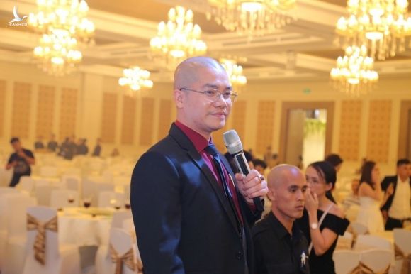 Ly do loat nguoi than CEO Dia oc Alibaba Nguyen Thai Luyen “dinh cham”?-Hinh-2