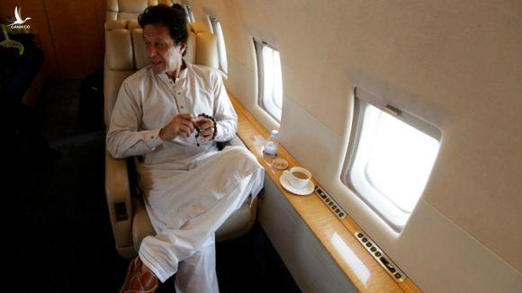 Máy bay chở Thủ tướng Imran Khan đã phải hạ cánh khẩn cấp do trục trặc kỹ thuật /// Reuters