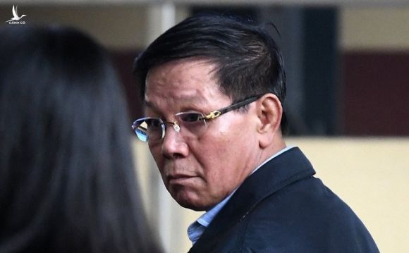 Luật sư nói cựu tướng Phan Văn Vĩnh "sốc" khi bị khởi tố thêm tội Ra quyết định trái luật