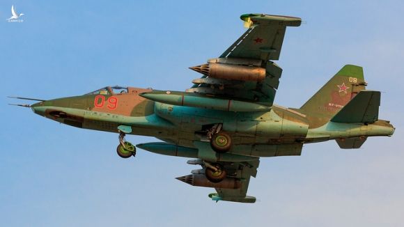 Vì sao máy bay chiến đấu Sukhoi luôn áp đảo NATO trên cả chiến trường lẫn thương trường? - Ảnh 1.