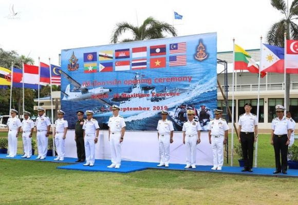Việt Nam điều tàu hộ vệ săn ngầm tham gia tập trận chung ASEAN - Mỹ - 1